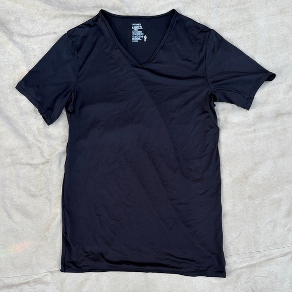 NEW Jockey Travel Essentials Black Muscle Men V-Neck T-Shirt - S - Picture 1 of 1